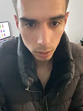 Snapshot of RicarBer chatting on February 2026 07:21:02 PM RicarBer online show from February 2026 07:21:02 PM