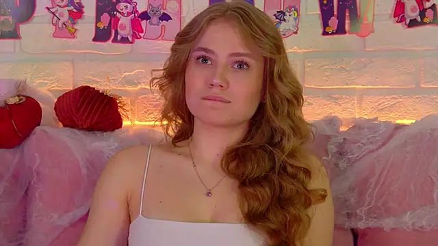 Snapshot of SelinSwarovski chatting on October 2025 04:24:02 PM SelinSwarovski online show from October 2025 04:24:02 PM