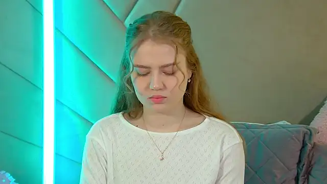 Snapshot of SelinSwarovski chatting on March 2026 03:47:01 PM SelinSwarovski online show from March 2026 03:47:01 PM