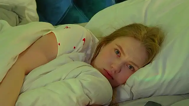 SelinSwarovski online show from March 2026 04:06:02 AM