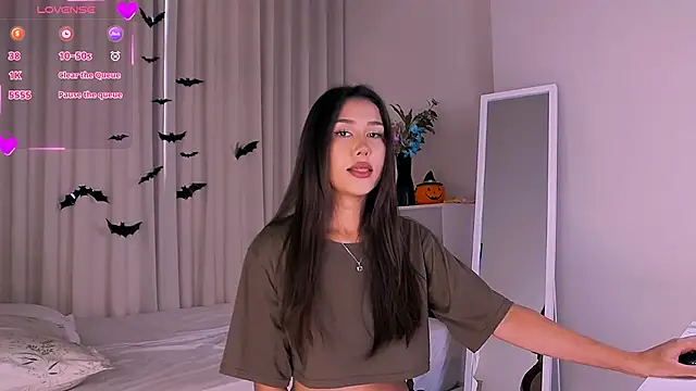 Melissa Mone online show from October 2025 05:42:02 AM