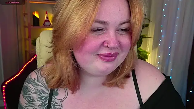 ZaraReignn online show from March 2025 09:11:02 PM