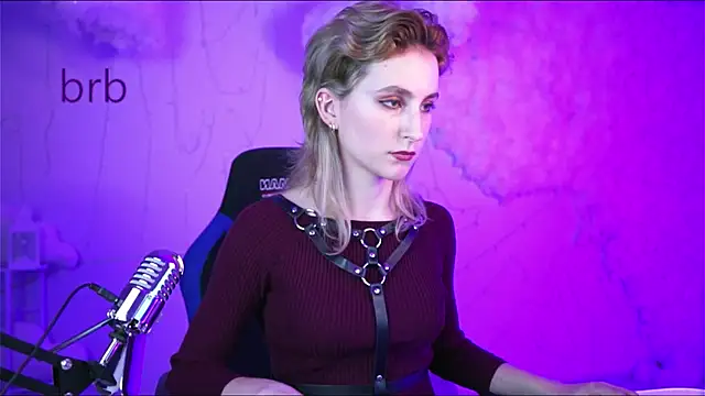 LuxRayi online show from January 2025 09:57:02 PM