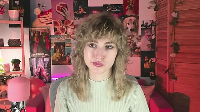 LuxRayi online show from January 2025 11:54:02 AM