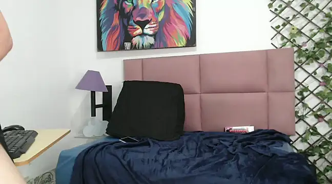 Snapshot of karabellie chatting on December 2024 05:26:01 PM karabellie online show from December 2024 05:26:01 PM