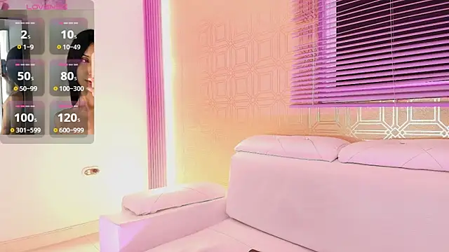 Bella19  online show from February 2025 08:24:01 PM