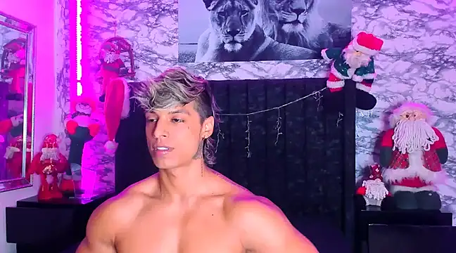 Owen Muzcle online show from December 2024 05:37:01 PM