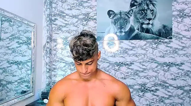 Owen Muzcle online show from January 2025 05:13:01 AM