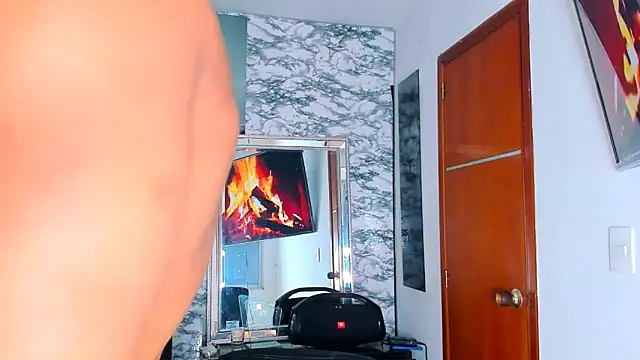 Owen Muzcle online show from February 2025 02:36:02 AM