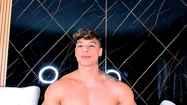 Owen Muzcle online show from October 2025 04:35:02 PM