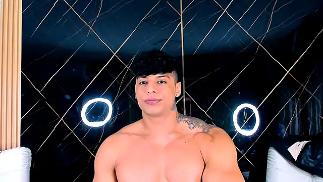 Owen Muzcle online show from November 2025 09:26:01 PM