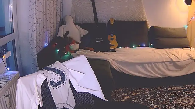 KatiKate online show from December 2024 01:22:01 PM