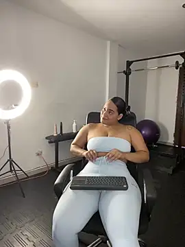 Violetrousse online show from September 2025 04:17:01 PM