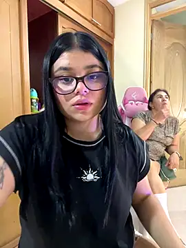 alissonfernandez  online show from October 2025 04:26:01 AM