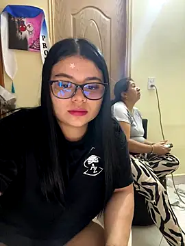 alissonfernandez  online show from November 2025 12:52:01 PM