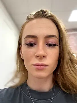  AngelMoon  online show from September 2025 03:52:01 AM