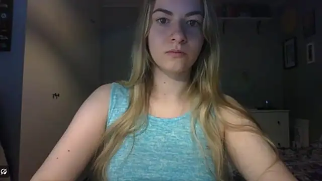 Snapshot of ROSIEx_sweet chatting on April 2026 06:46:01 AM ROSIEx sweet online show from April 2026 06:46:01 AM