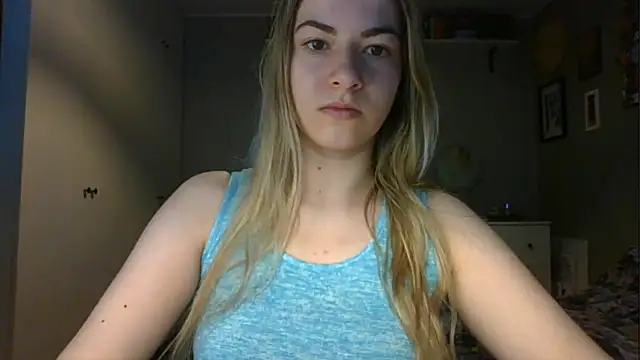 Snapshot of ROSIEx_sweet chatting on April 2026 06:40:02 AM ROSIEx sweet online show from April 2026 06:40:02 AM