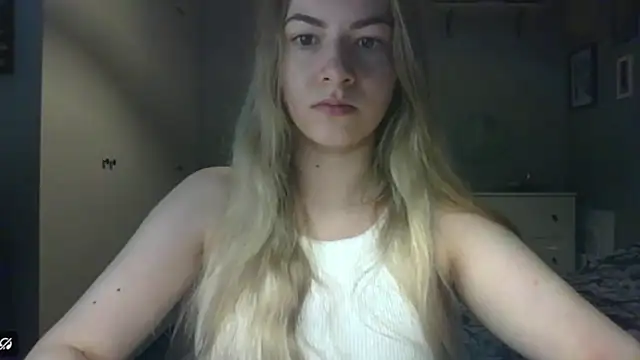 Snapshot of ROSIEx_sweet chatting on May 2026 06:52:01 AM ROSIEx sweet online show from May 2026 06:52:01 AM