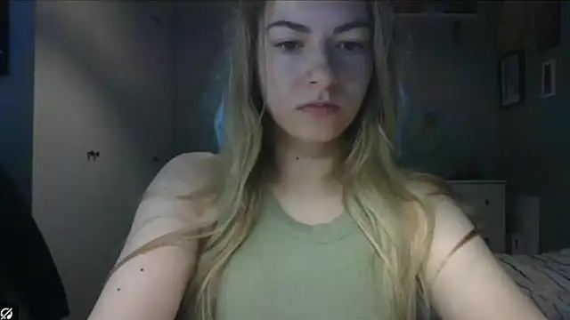 Snapshot of ROSIEx_sweet chatting on May 2026 06:53:01 AM ROSIEx sweet online show from May 2026 06:53:01 AM