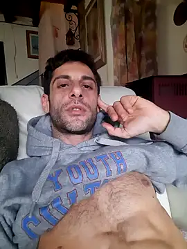 Snapshot of MrTamburine22 chatting on January 2025 02:15:02 PM MrTamburine22 online show from January 2025 02:15:02 PM