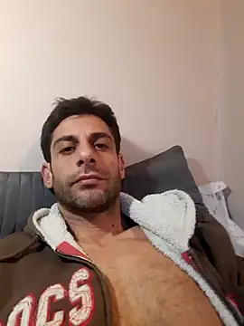 Snapshot of MrTamburine22 chatting on February 2025 01:38:02 PM MrTamburine22 online show from February 2025 01:38:02 PM