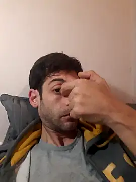 Snapshot of MrTamburine22 chatting on March 2025 12:48:02 PM MrTamburine22 online show from March 2025 12:48:02 PM