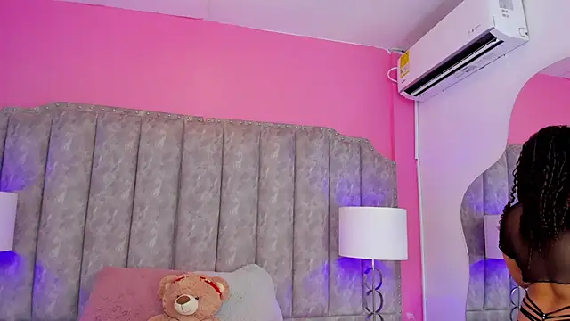 CoralHarmon online show from January 2025 02:03:01 PM