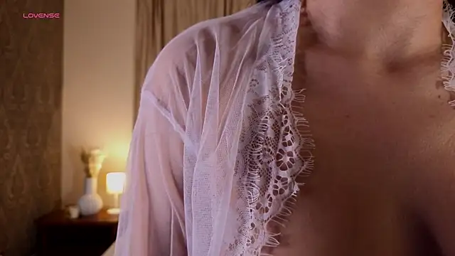 UdelaAshfield online show from February 2025 04:14:02 PM