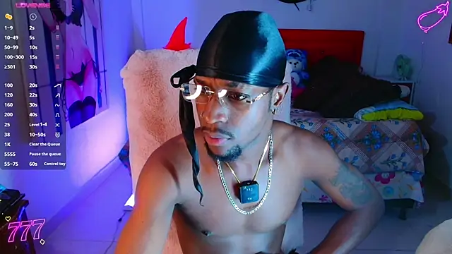 Snapshot of Aroonpapisex chatting on July 2026 06:58:02 PM Aroonpapisex online show from July 2026 06:58:02 PM