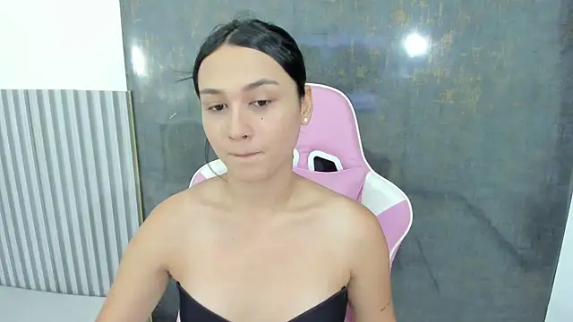 lana boomer online show from September 2025 08:42:01 PM