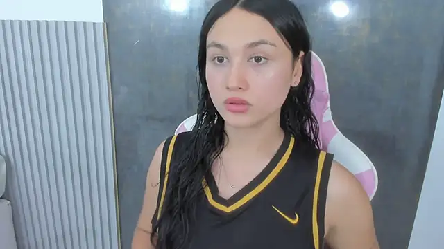 lana boomer online show from April 2026 08:31:02 PM