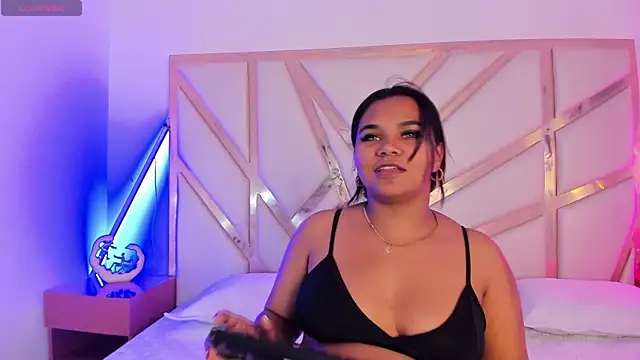 Carolina Evanss online show from November 2025 11:53:01 AM