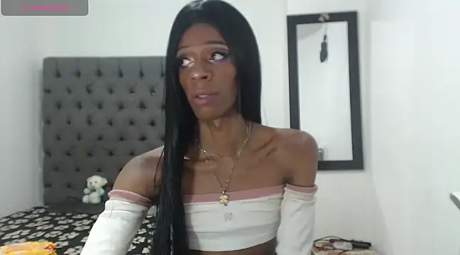 lucianadolll online show from March 2025 03:54:01 AM