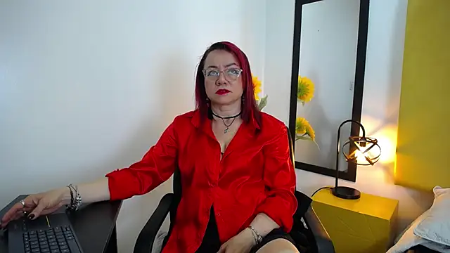 Snapshot of Lupiita223 chatting on October 2025 01:08:02 PM Lupiita223 online show from October 2025 01:08:02 PM