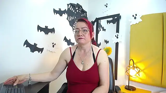 Snapshot of Lupiita223 chatting on October 2025 12:49:01 PM Lupiita223 online show from October 2025 12:49:01 PM