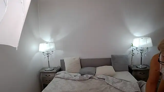 Snapshot of Angelina33 chatting on October 2025 02:45:01 AM Angelina33 online show from October 2025 02:45:01 AM