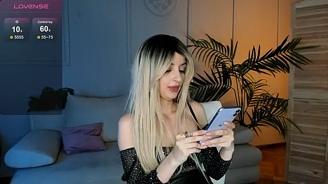 Katty Lights online show from March 2025 01:17:02 AM