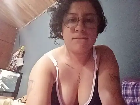 Lia mar moon online show from June 2026 10:27:02 PM