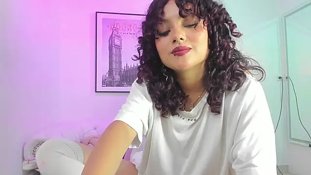 Theia moon online show from February 2025 03:48:02 PM