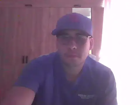 estudiante69 online show from March 2026 07:58:02 PM