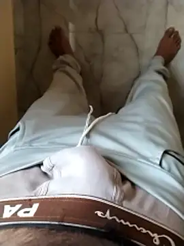 PracticalGum40 online show from January 2026 02:14:01 AM