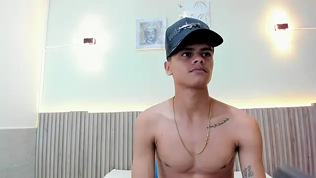 Snapshot of Billy_zander chatting on December 2024 01:01:02 PM Billy zander online show from December 2024 01:01:02 PM