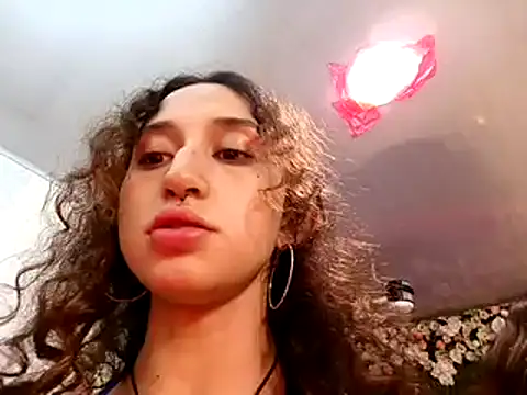 Queenjenn   online show from February 2025 03:01:01 AM