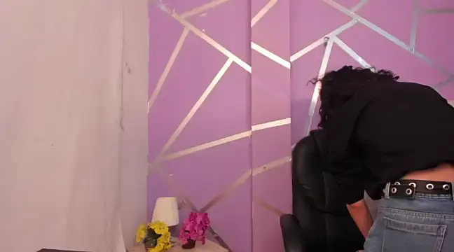 Queenjenn   online show from February 2025 07:49:01 PM