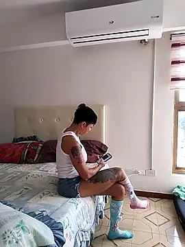 Alison fitness online show from November 2025 01:43:01 PM