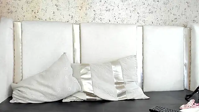 Snapshot of Candy_Bony chatting on January 2025 07:26:01 PM Candy Bony online show from January 2025 07:26:01 PM