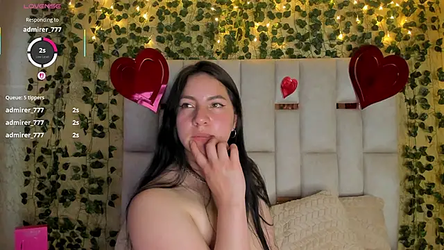 jenifer  power10 online show from February 2025 10:39:02 PM