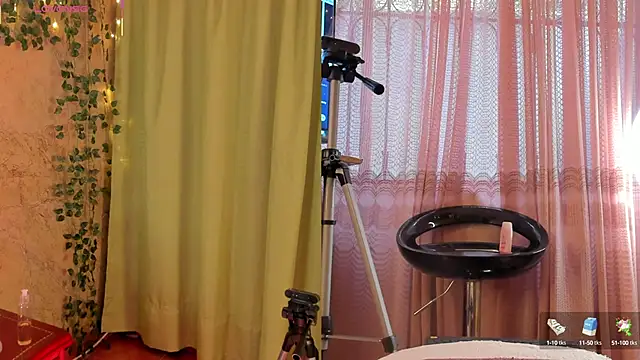 jenifer  power10 online show from March 2025 06:29:01 PM