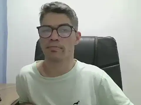 DiGabriel online show from December 2024 01:19:01 AM